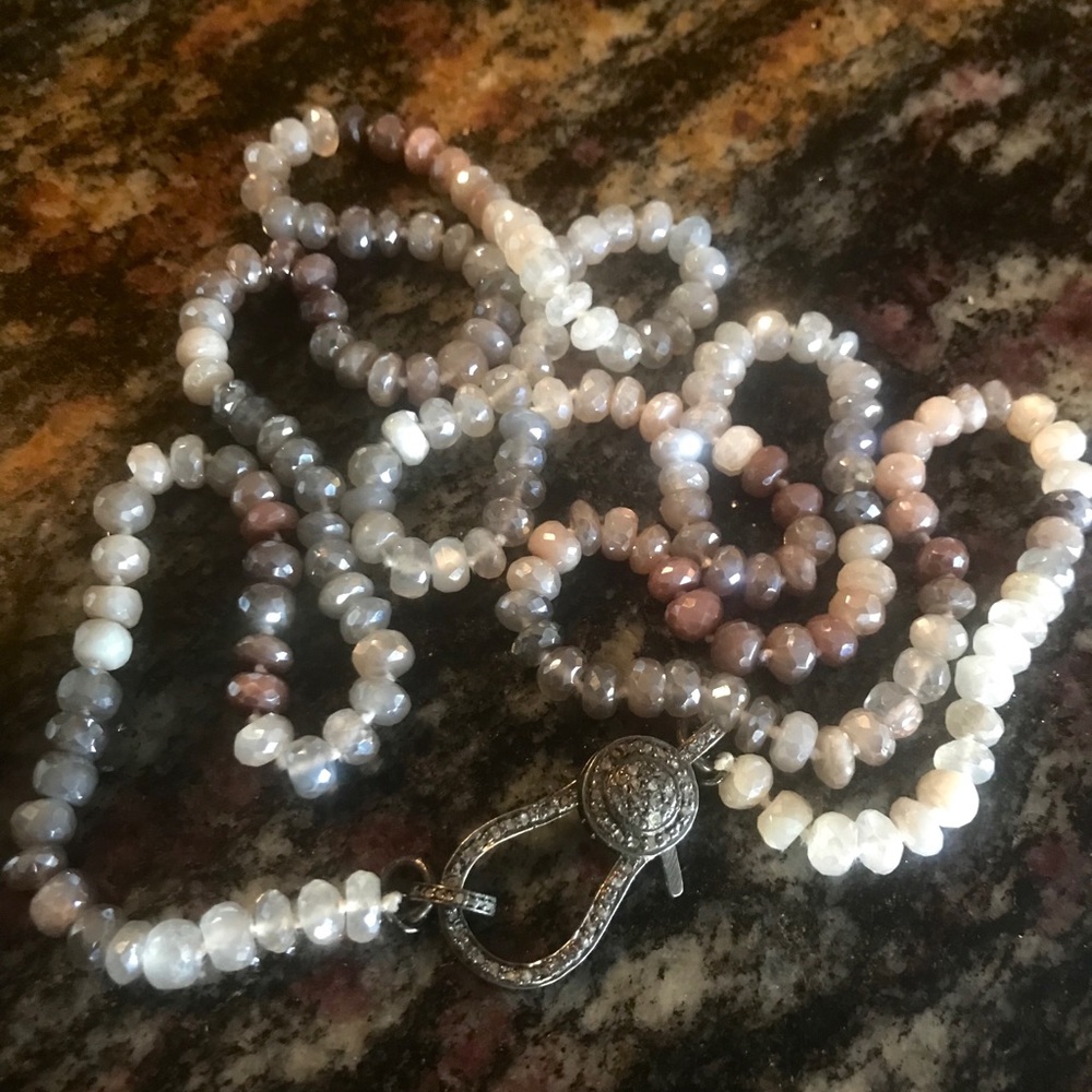 Grey peach beige genuine rondells diamond lock